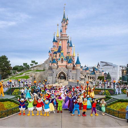 Appartement Disneyland Idealement Situe เซร์ริส ภายนอก รูปภาพ