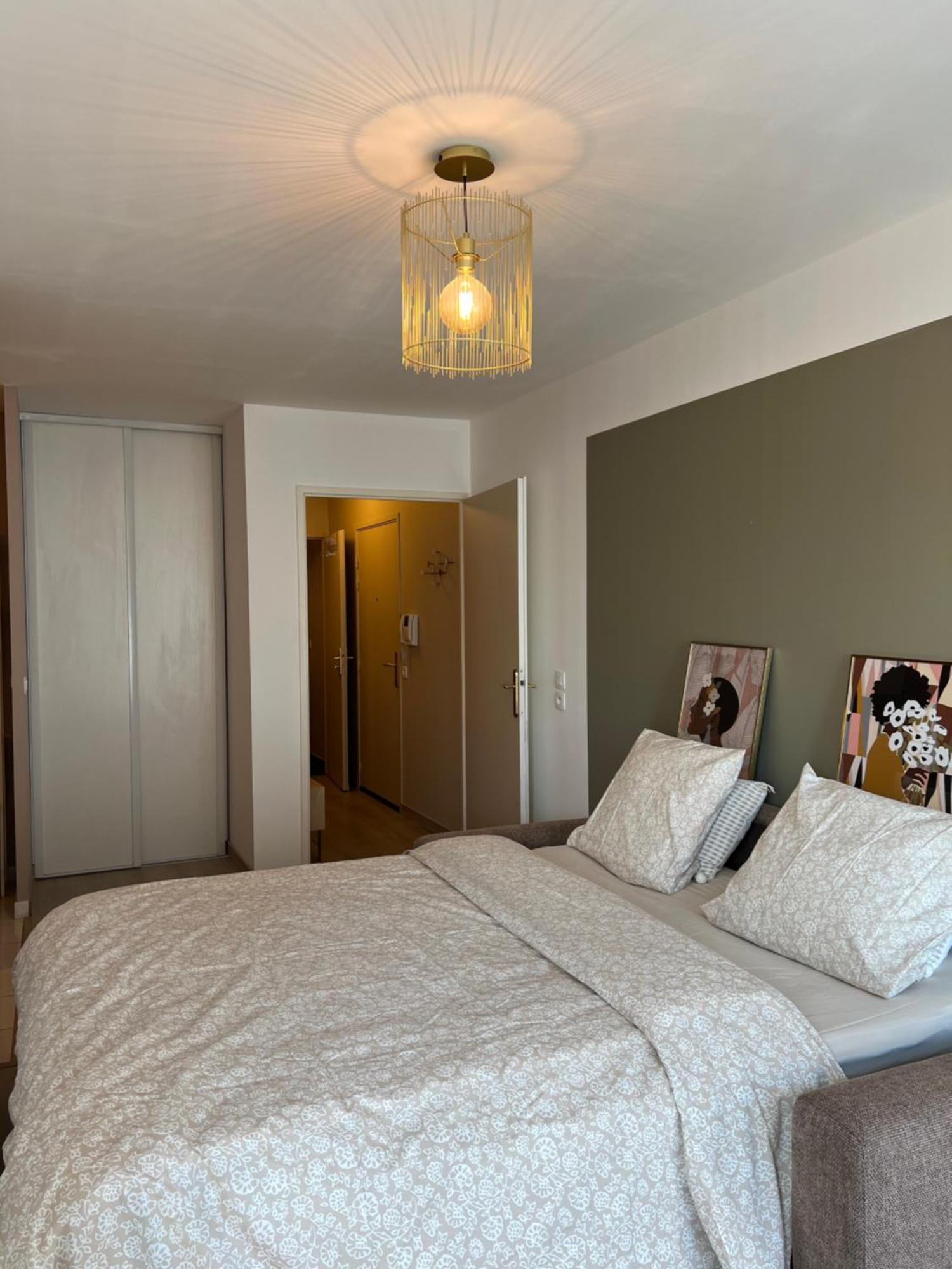 Appartement Disneyland Idealement Situe เซร์ริส ภายนอก รูปภาพ