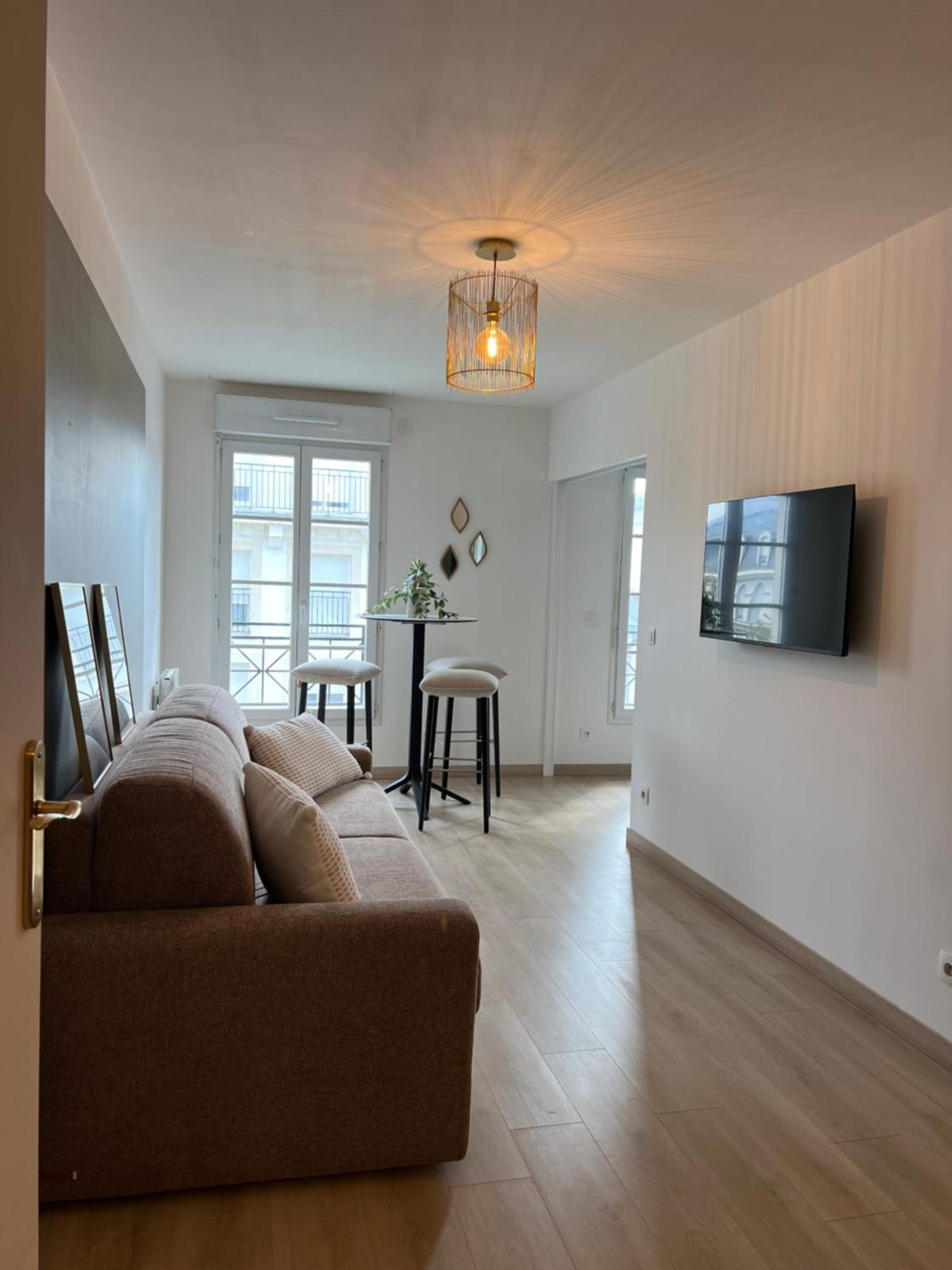 Appartement Disneyland Idealement Situe เซร์ริส ภายนอก รูปภาพ